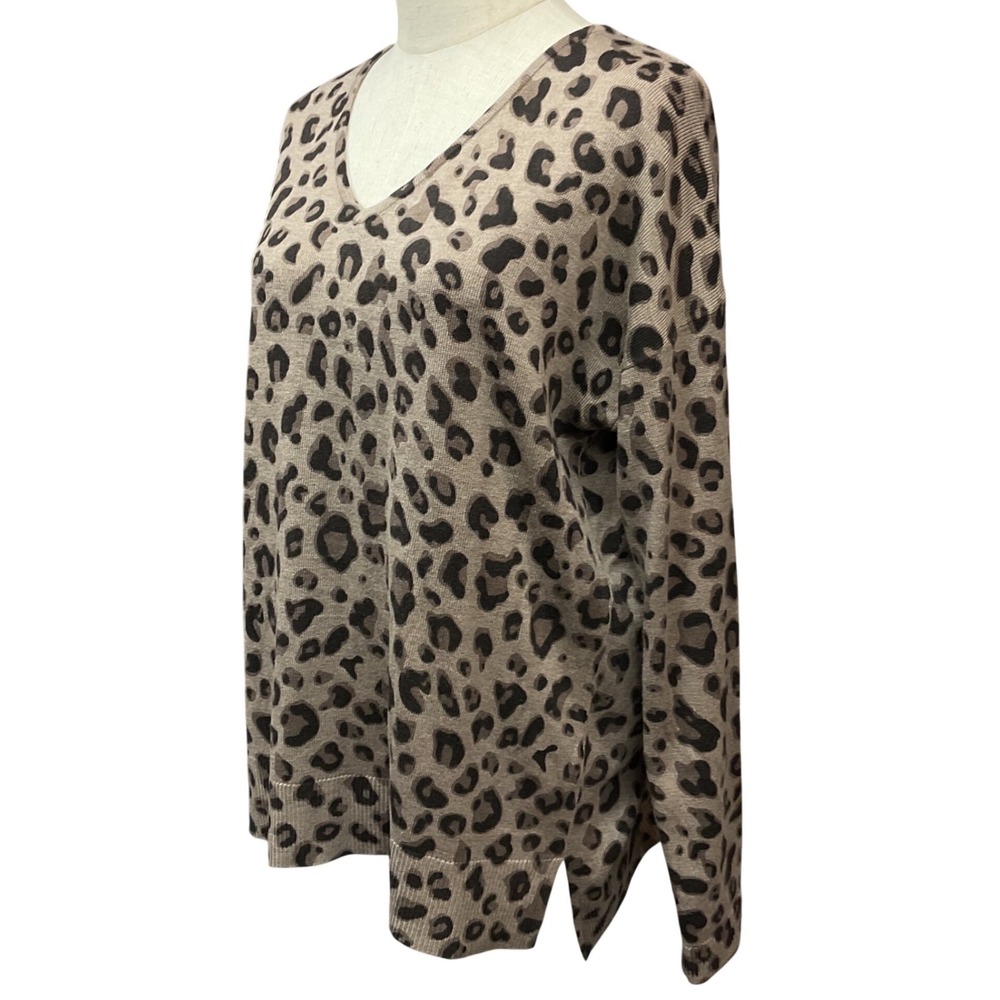 Magaschoni Women's Animal Print V Neck Long Sleeve Cashmere Blend‎ Sweater Sz XL - Picture 3 of 8